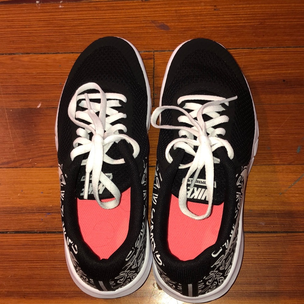 Nike Sneakers!